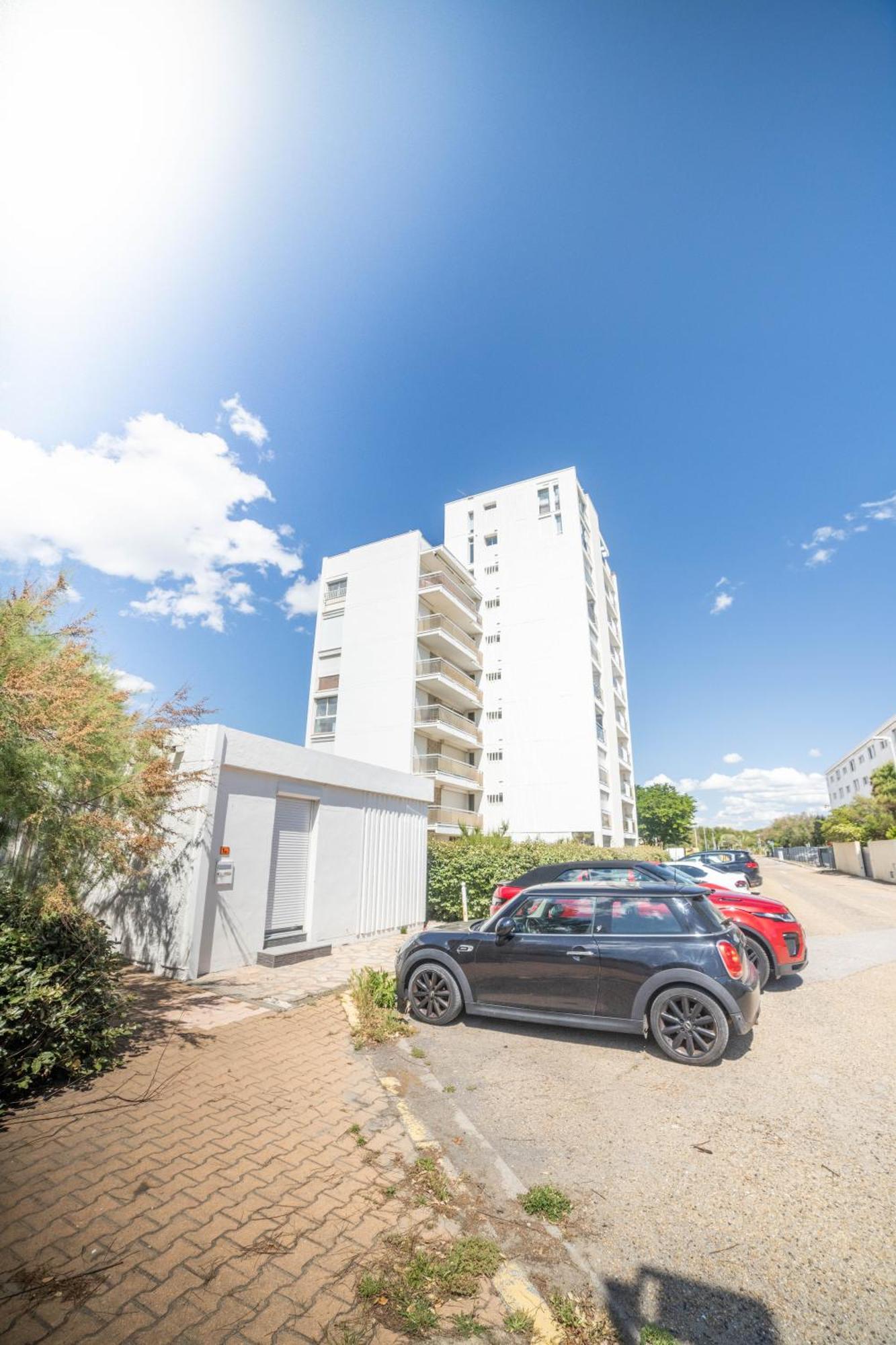 Le Calderini Appart - Face Plage Wifi Et Park Gratuit Calme - Resid Le Surcouf -Top Pros Servicesconciergerie La Grande Motte Zewnętrze zdjęcie